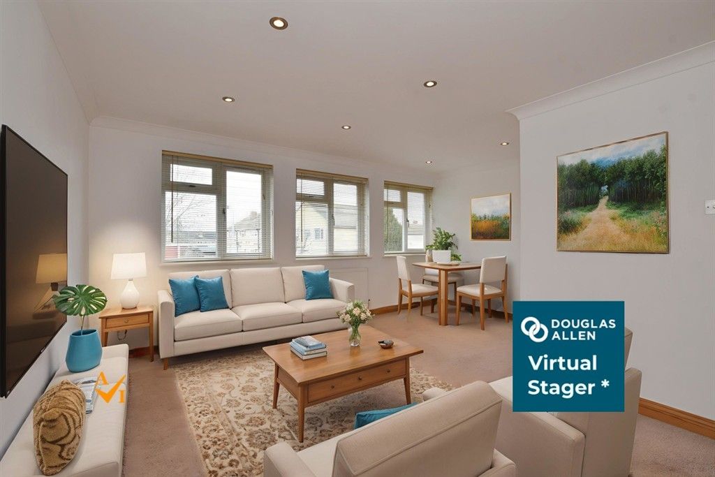 Property photo 3 of 15 Lounge/Dining Room (Contemporary Style)