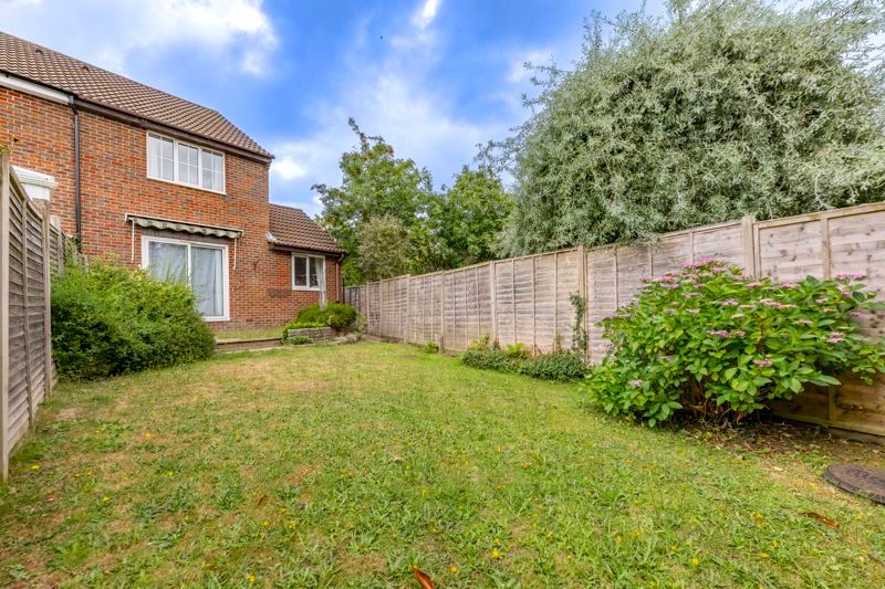 Property photo 2 of 19 Photo 27