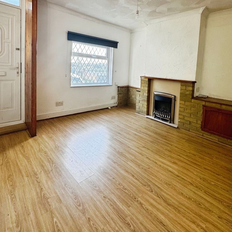 Property photo 3 of 15 9B8F0E70-Img_5729