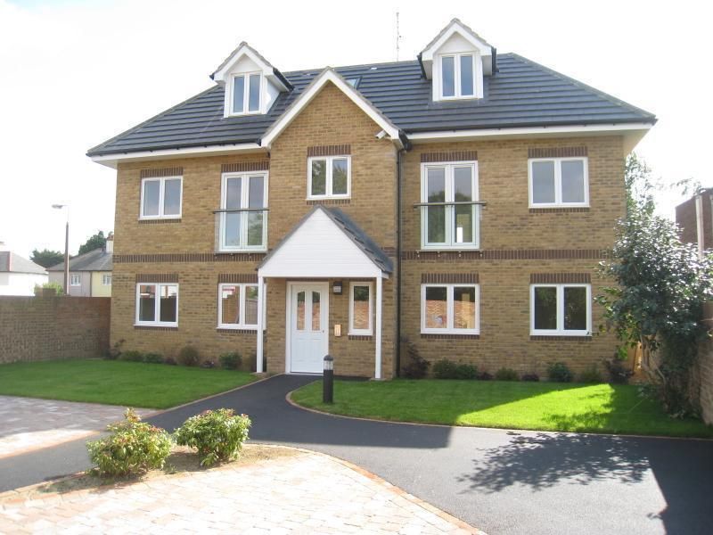 Property photo 1 of 7 External