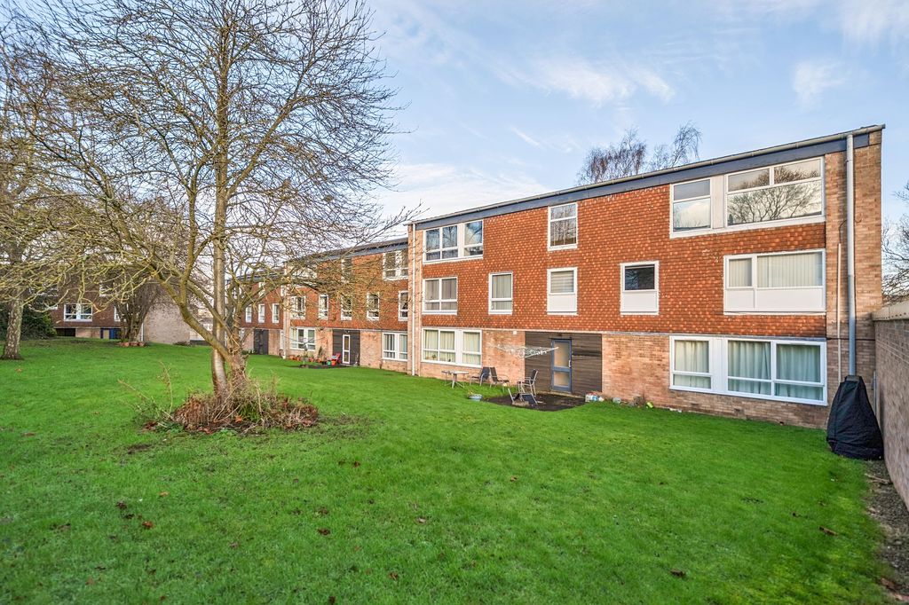 Property photo 3 of 16