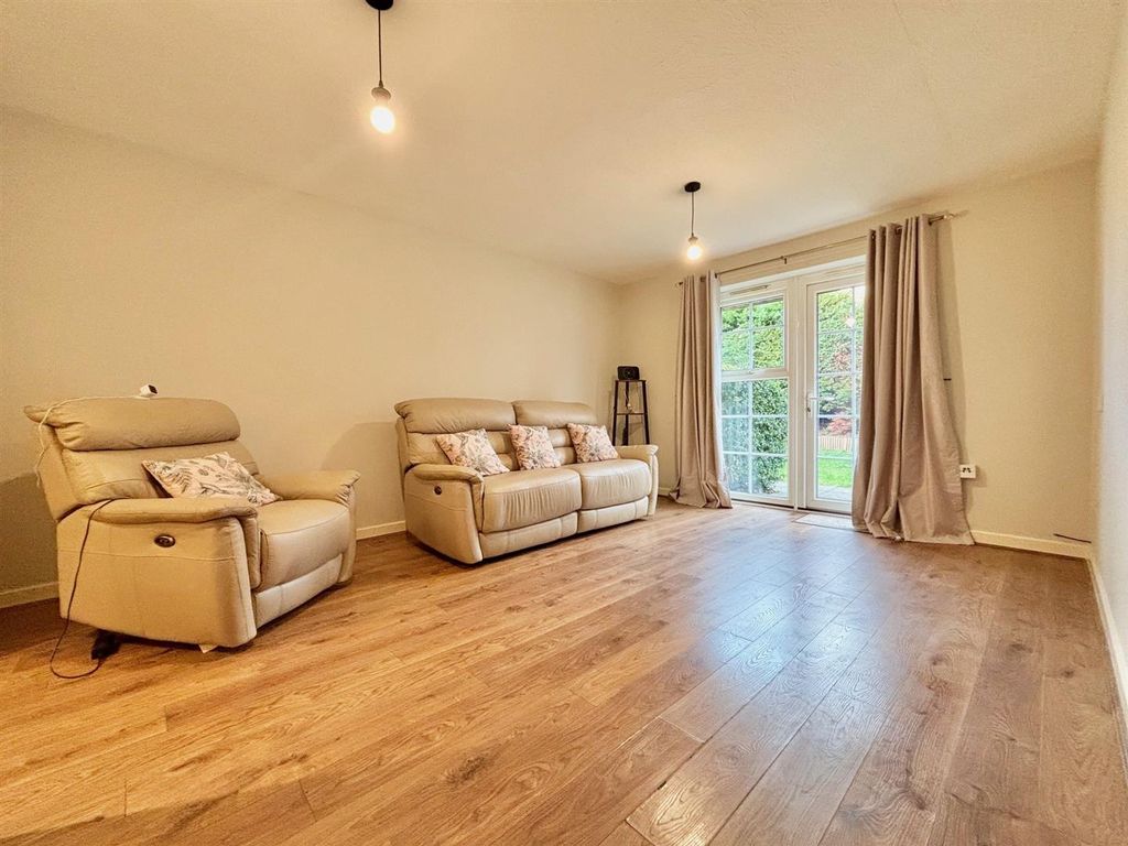 Property photo 2 of 13 Sit1.Jpg