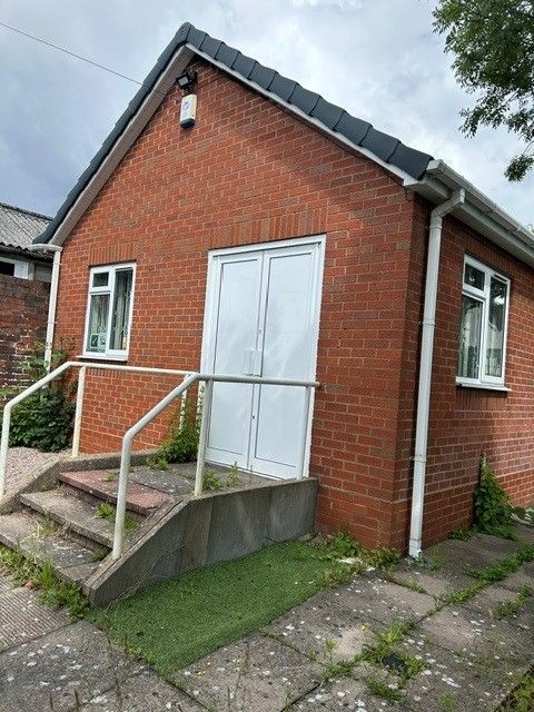 Property photo 1 of 4