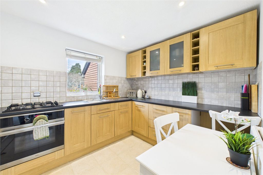 Property photo 2 of 6 Picture No. 01