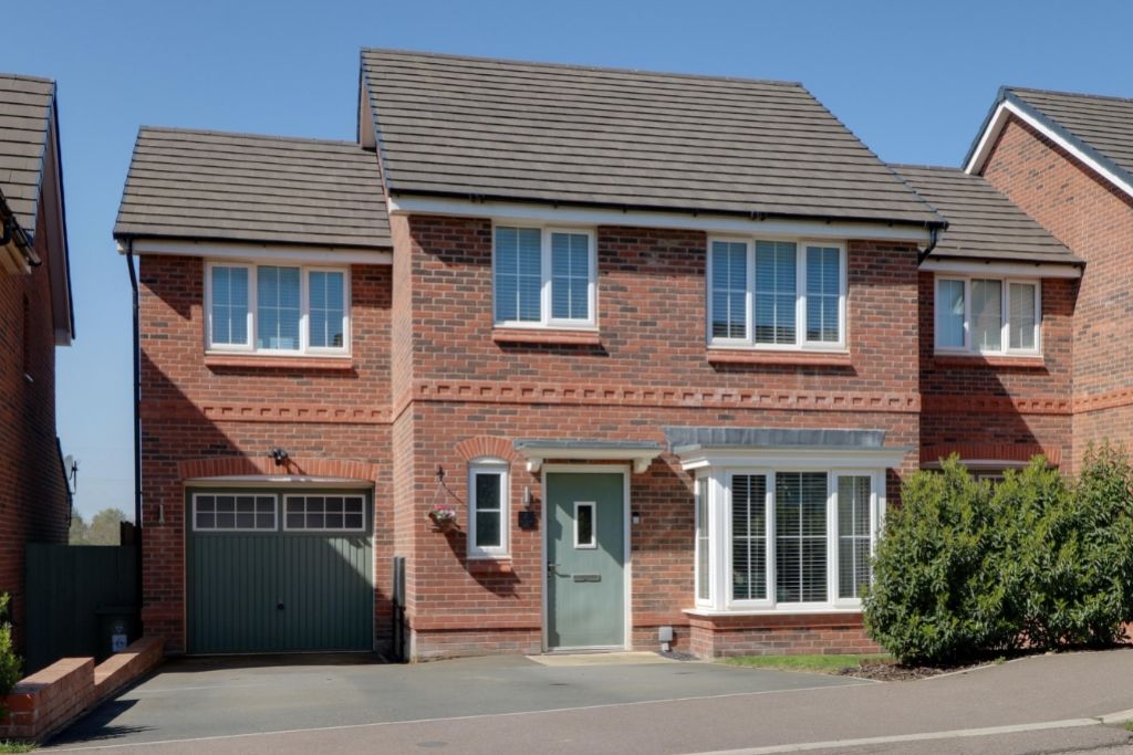 Property photo 1 of 22 Front View