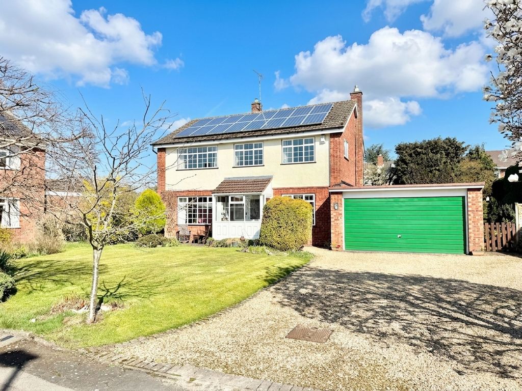 Property photo 1 of 27