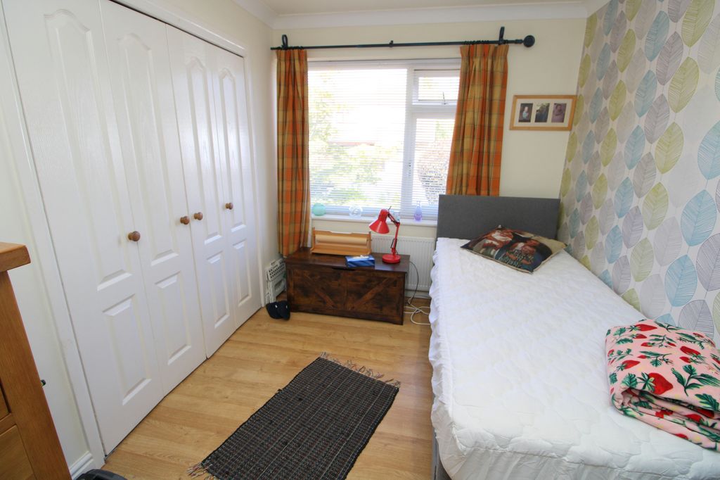 Additional image 20 of 4 bed bungalow for saleCilgant Eglwys Wen, Bodelwyddan LL18