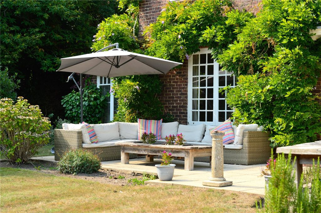 Property photo 2 of 17 Patio