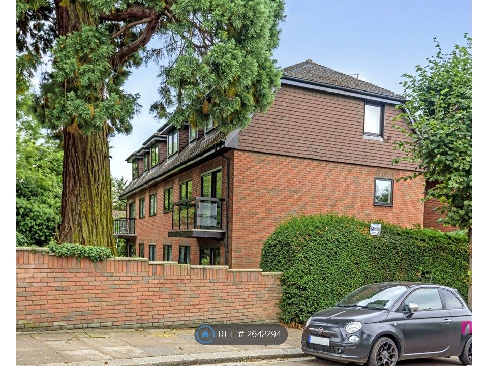 Property photo 2 of 20