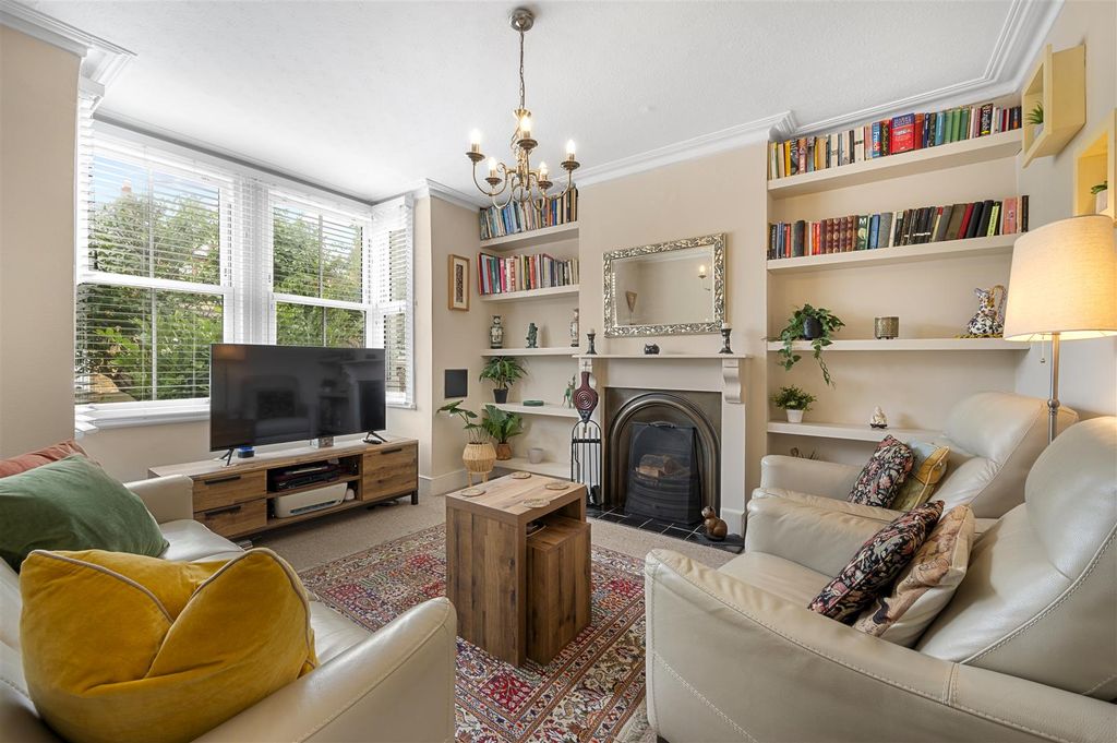 Property photo 2 of 26 59 Poplar Grove,4.Jpg