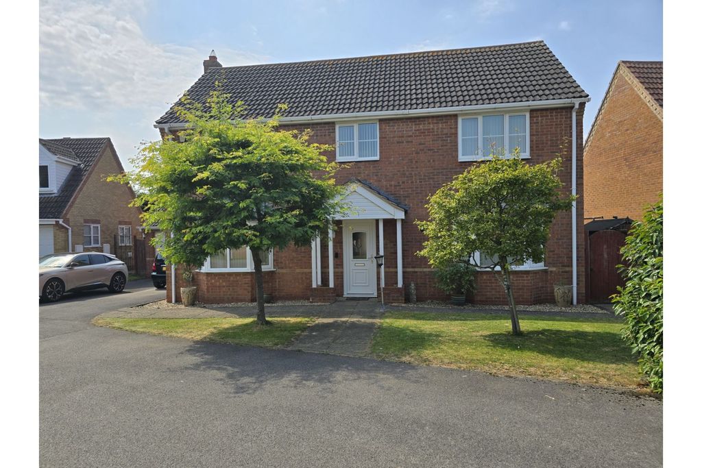 Property photo 3 of 26
