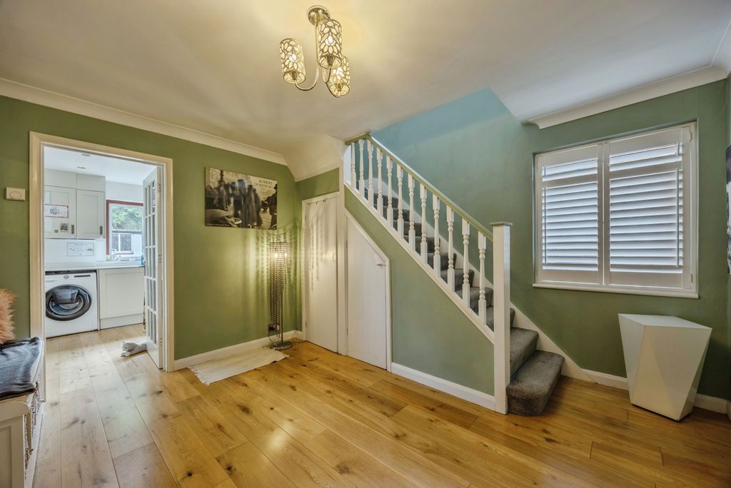 Property photo 2 of 24 Pbox-Img.Jpg
