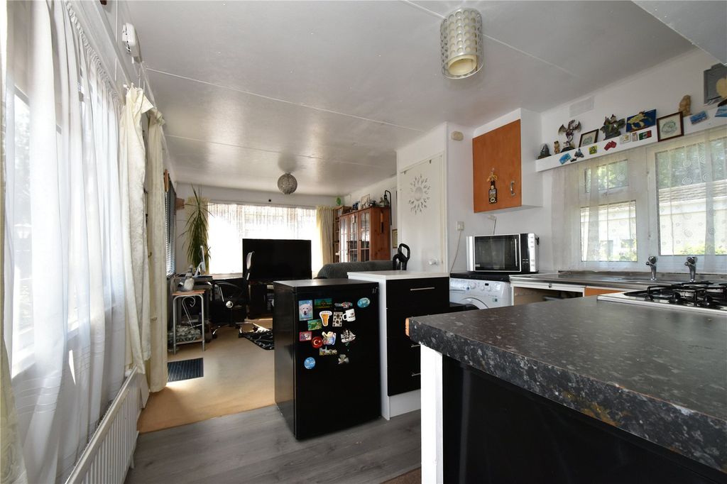 Property photo 3 of 10 Robinson Jackson