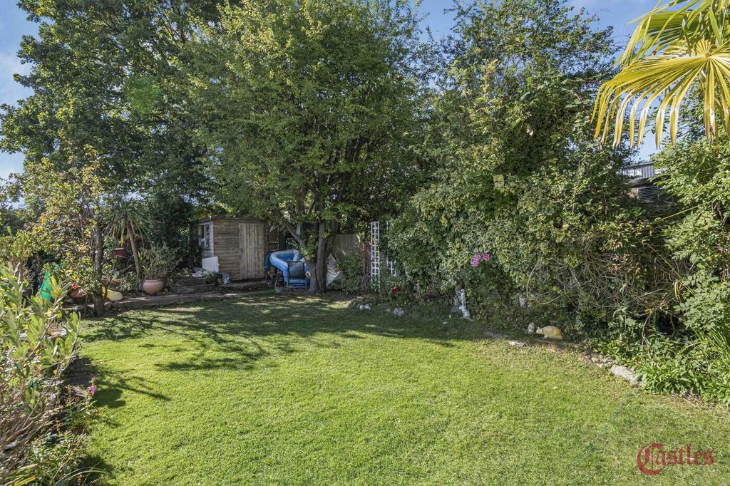 Property photo 2 of 14 Rear Garden