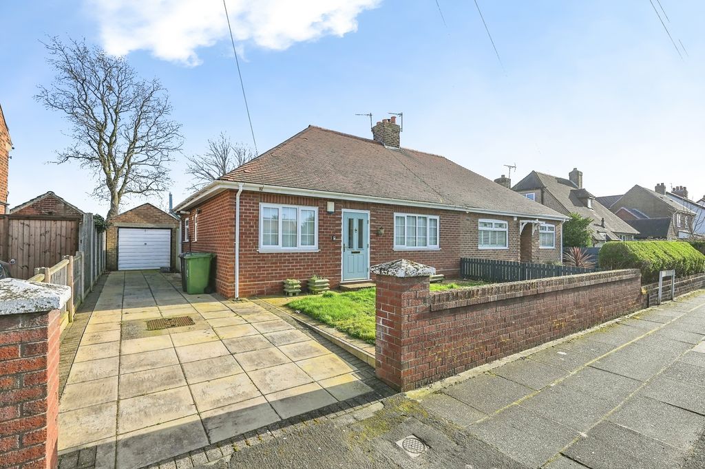 Property photo 1 of 15 Pbox-Img.Jpg