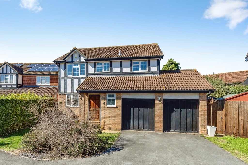 Property photo 1 of 21 Pbox-Img.Jpg