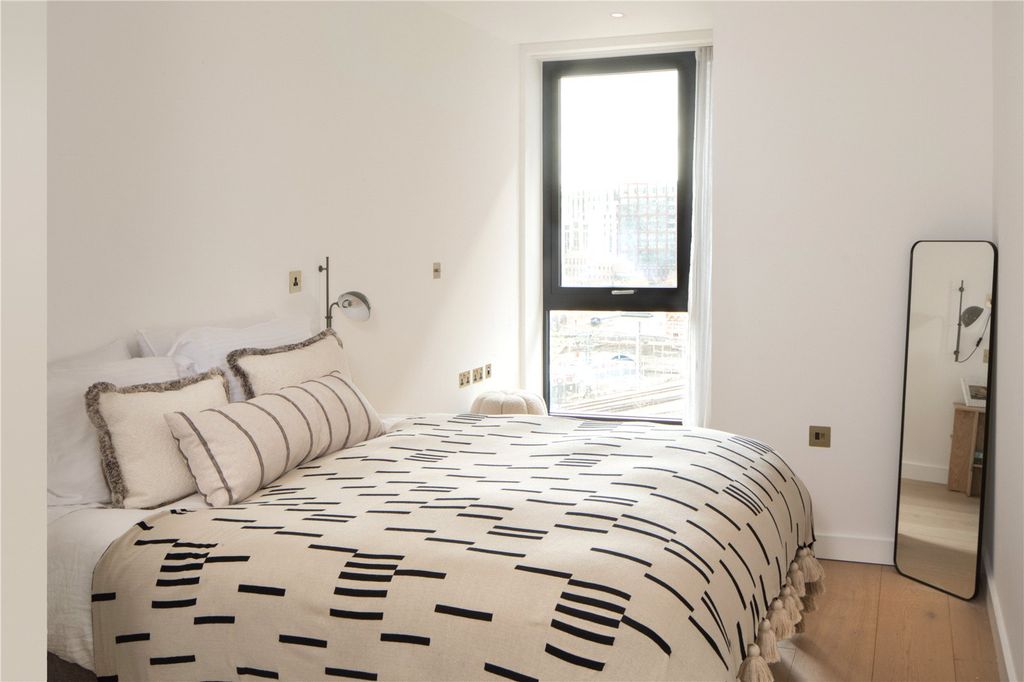 Property photo 2 of 15 Picture No. 07