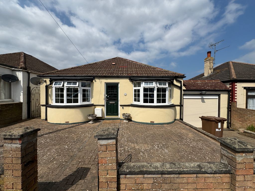 Property photo 1 of 11