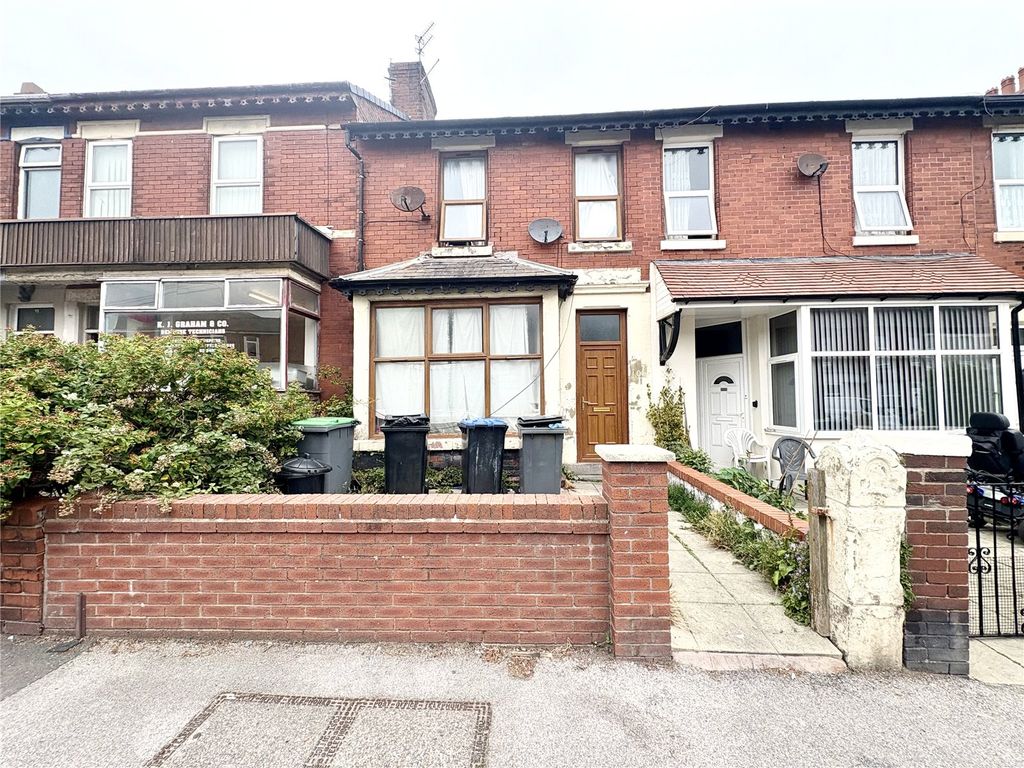 Property photo 1 of 9 Picture No. 08