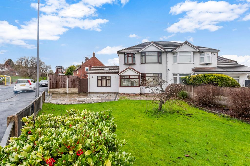 Property photo 1 of 24