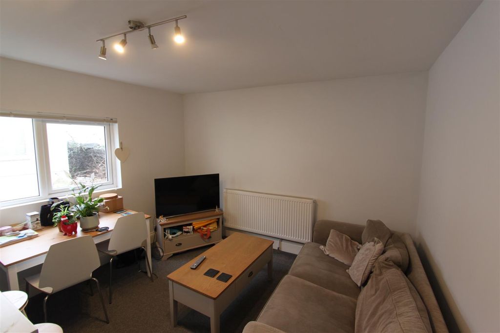 Property photo 2 of 7 Img_5001.Jpg