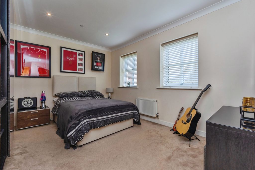 Additional image 35 of 5 bed detached house for saleDrywood Avenue, Manchester M28