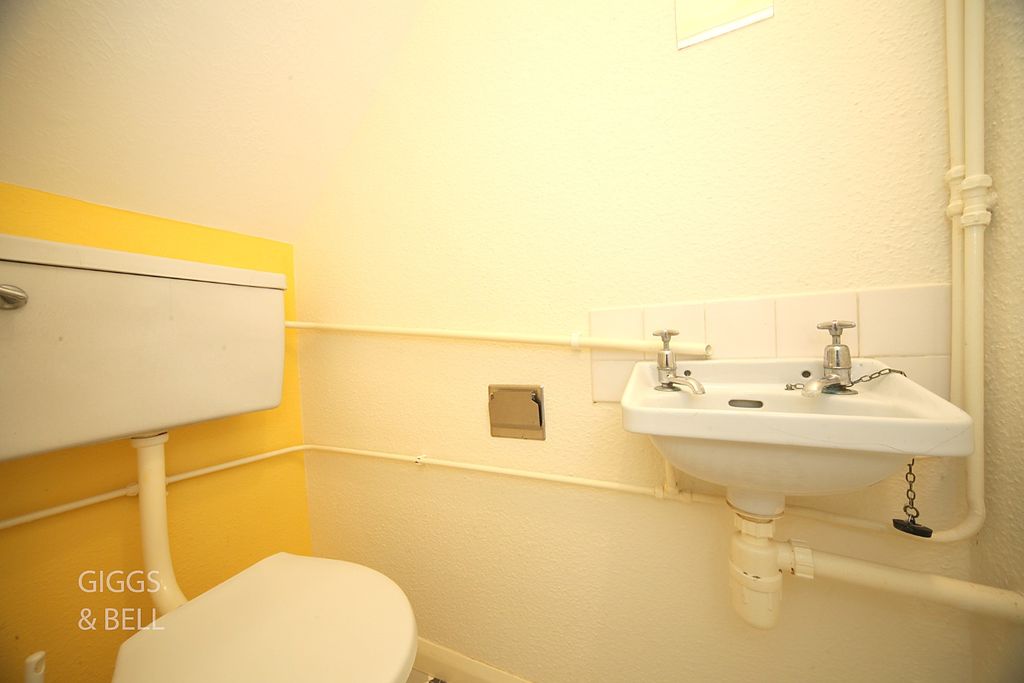 Property photo 2 of 21 5351923