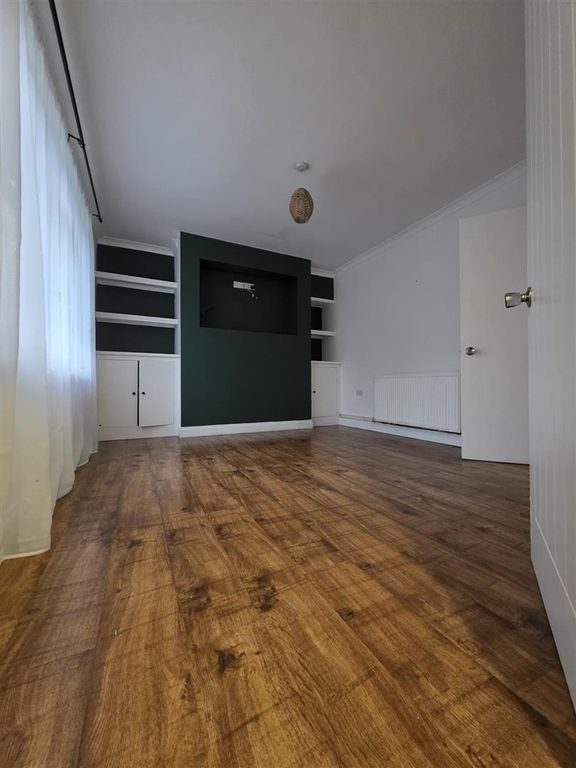 Property photo 2 of 12 Whatsapp Image 2025-10-31 At 9.04.25 Pm (12).Jpeg