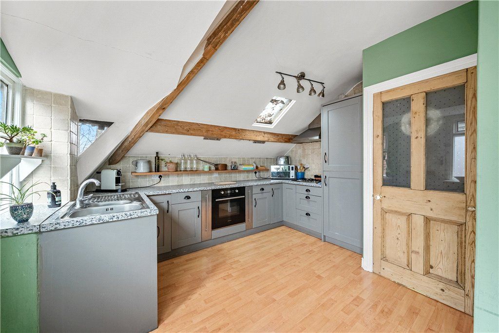 Property photo 3 of 15 Kitchen