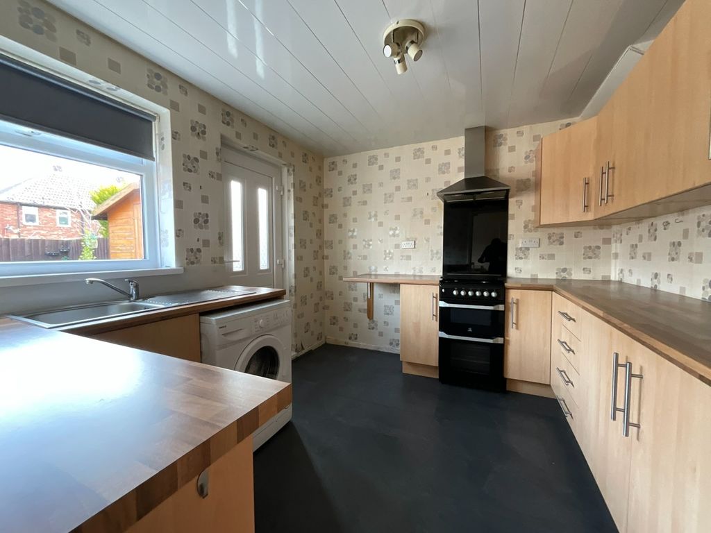 Property photo 2 of 13 4131414