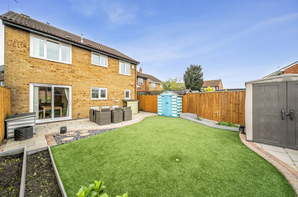 Property photo 3 of 20 1446469369E25A276c7B4