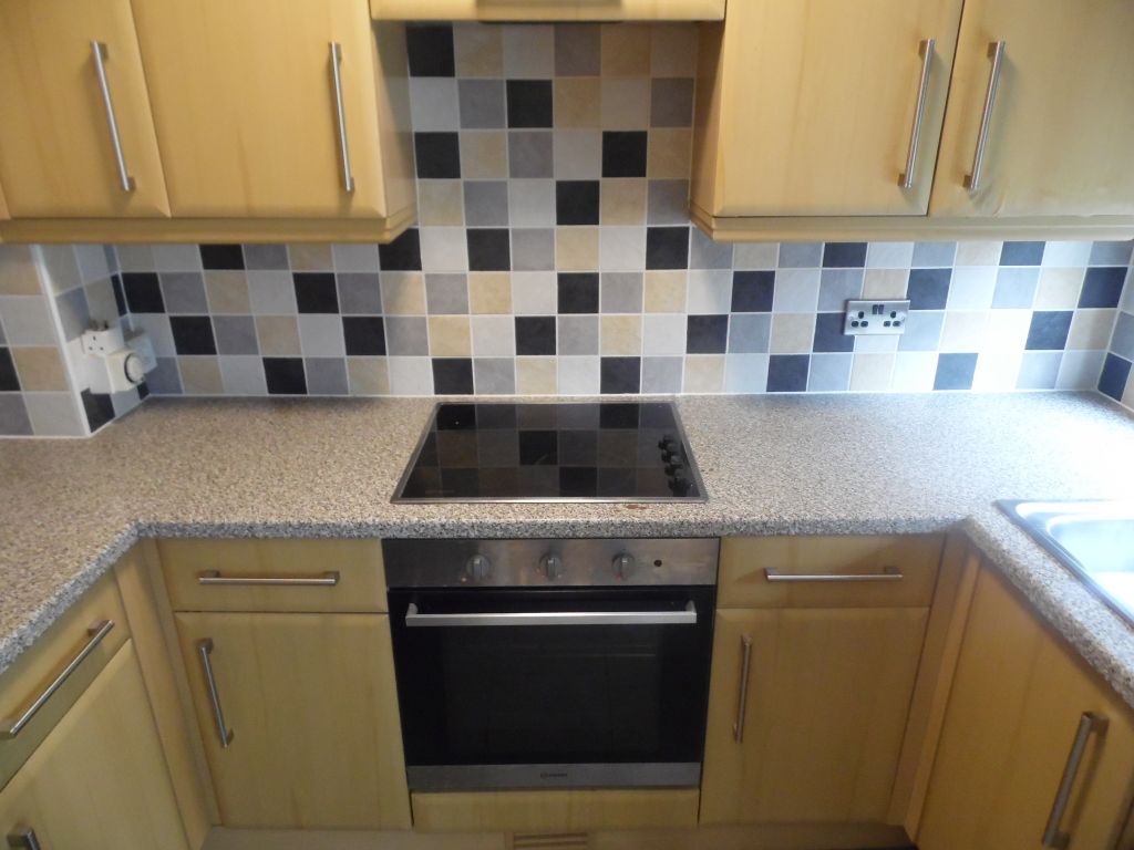 Property photo 3 of 27