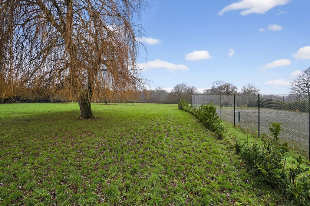 Additional image 27 of 7 bed detached house for saleWilderwick Road, East Grinstead RH19