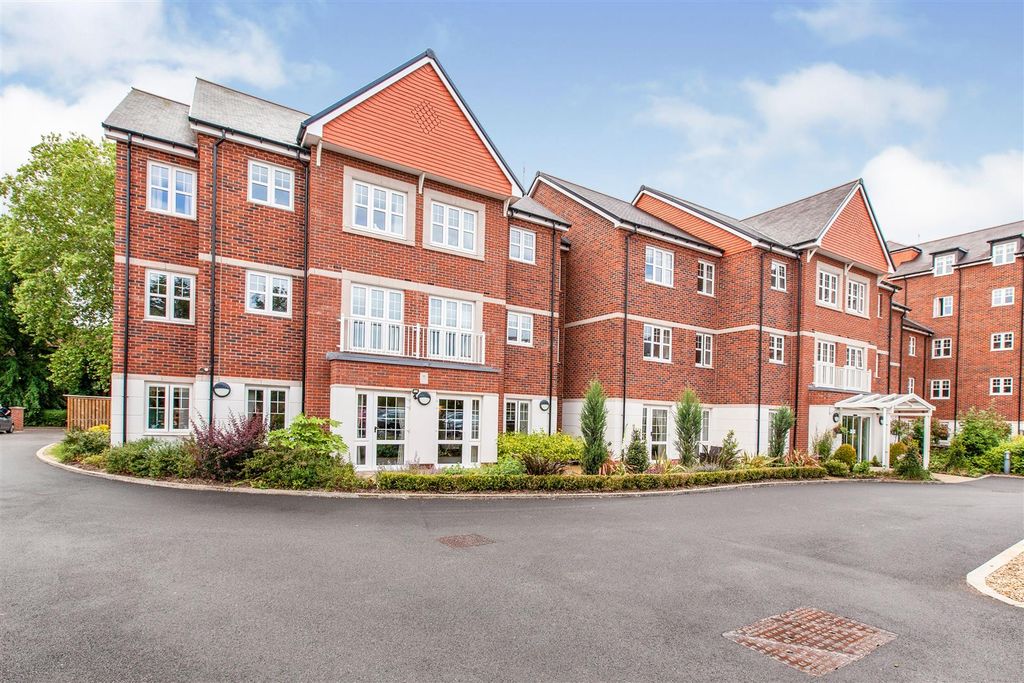 Property photo 1 of 8 33E50A41-6Be4-4E8d-ba90-Dcd1B5Bc77Fa.Jpg