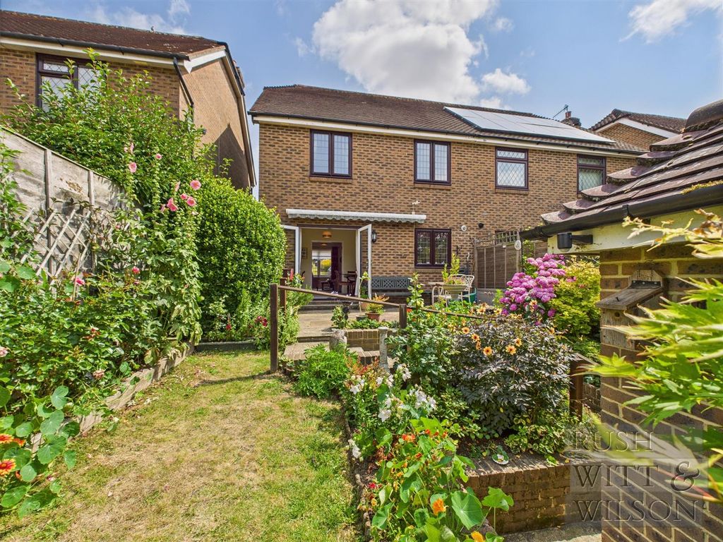 Property photo 2 of 24