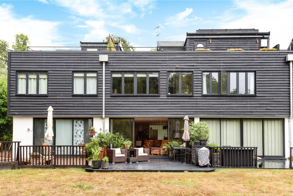 Property photo 1 of 17 3 Front Shot