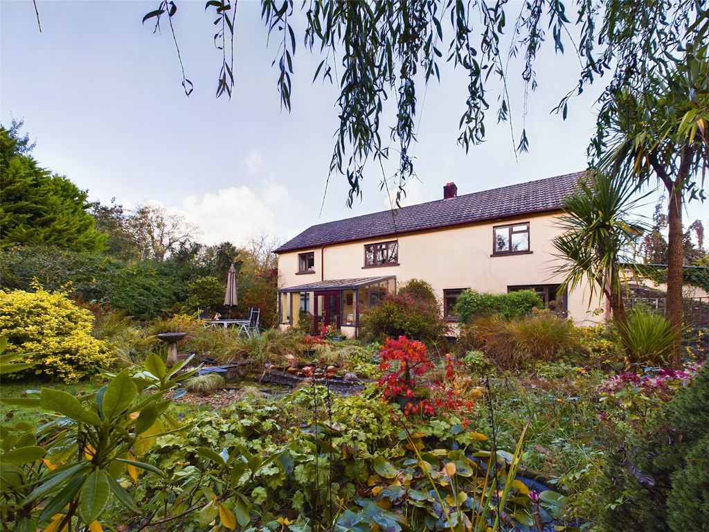 Property photo 1 of 62 Picture No. 56