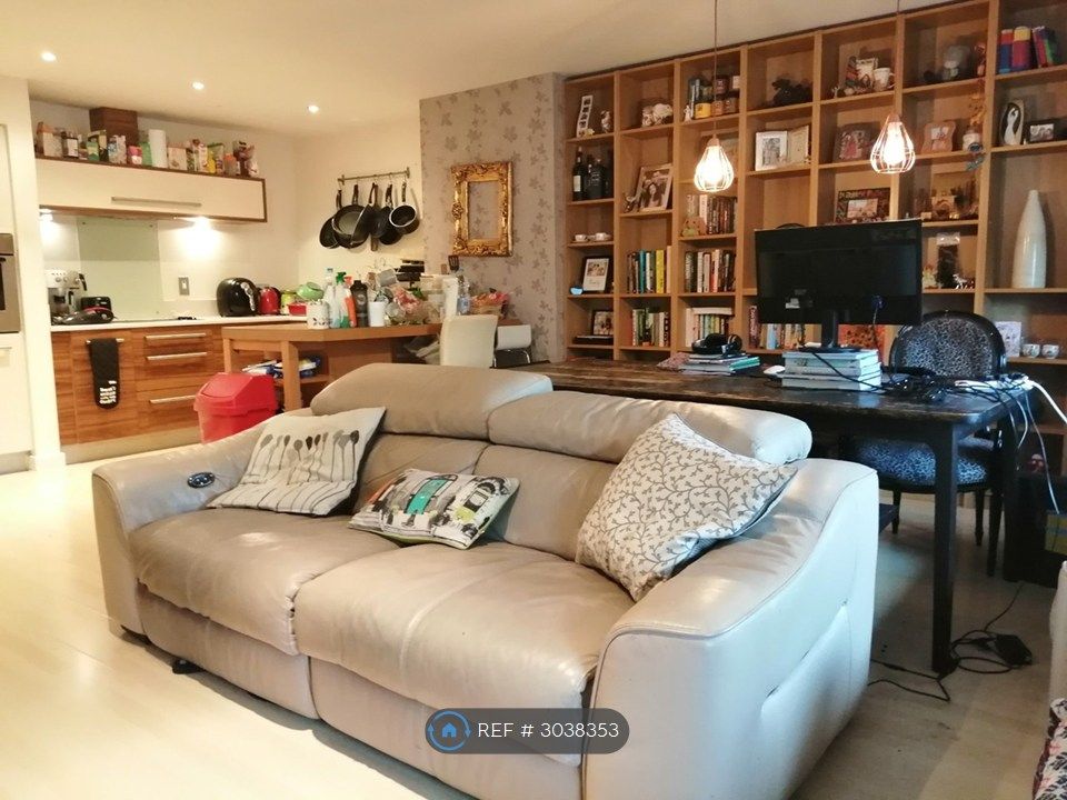 Property photo 2 of 14 Open Plan Living Room Pic 2