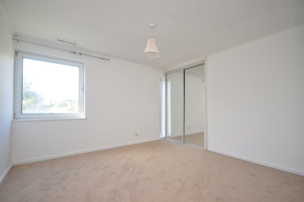 Property photo 2 of 13 Bedroom