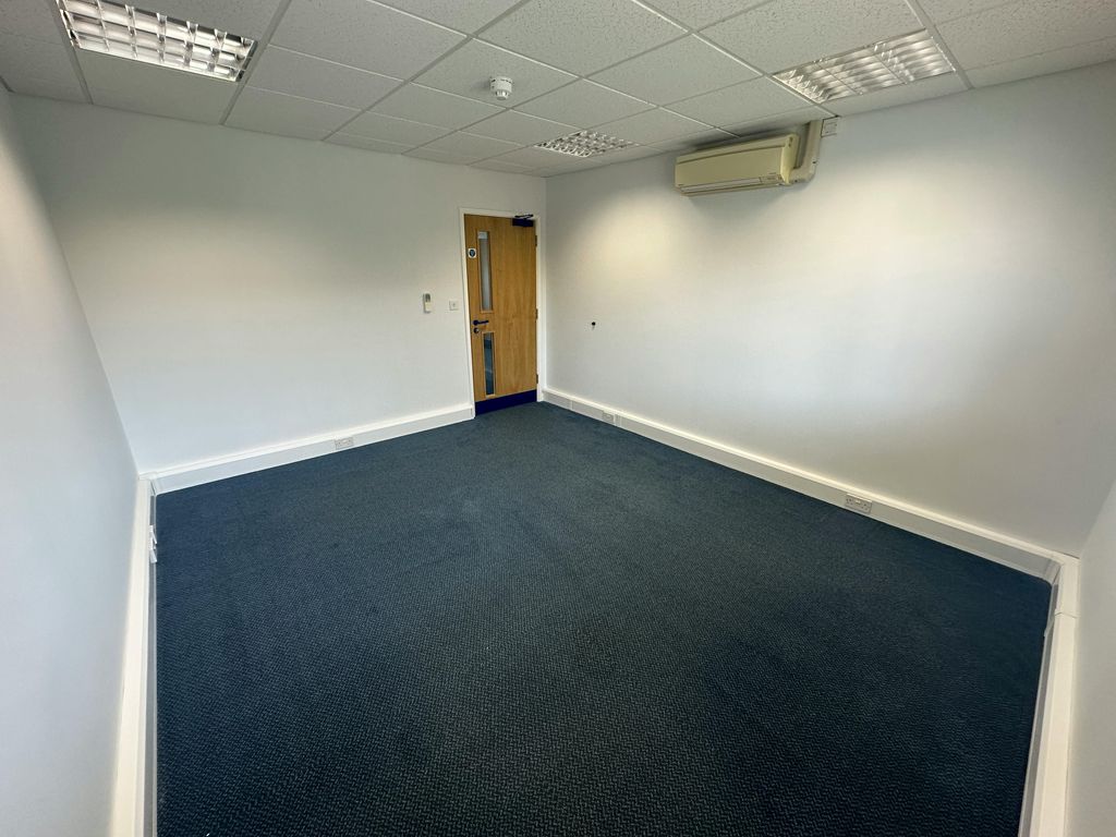 Property photo 2 of 6 Img_7123.Jpg