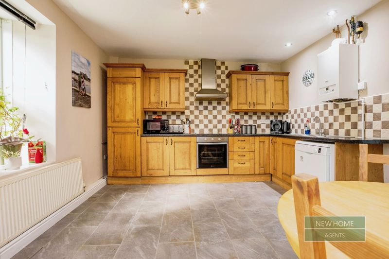 Property photo 2 of 17 Photo 17