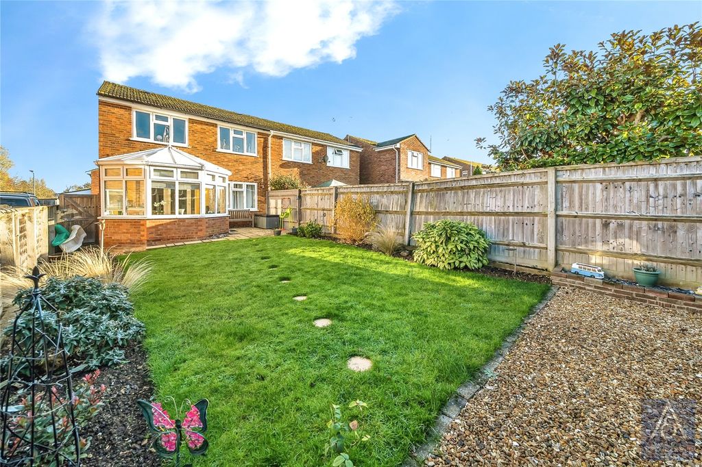 Property photo 1 of 19 Picture No. 35