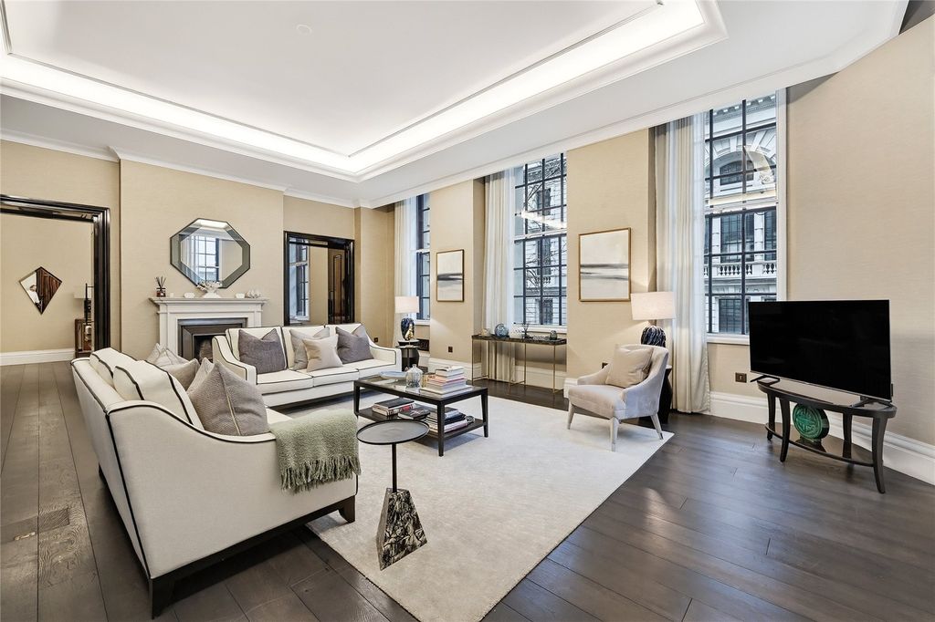 Property photo 2 of 18 Picture No. 22