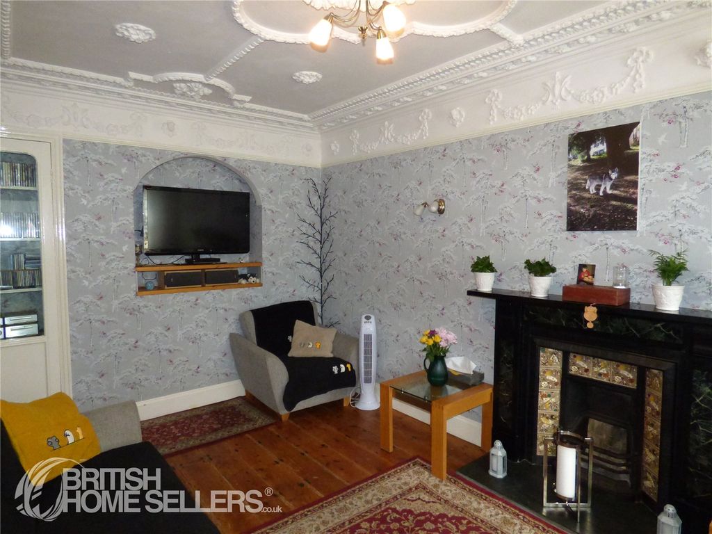 Property photo 2 of 26 Picture No. 22