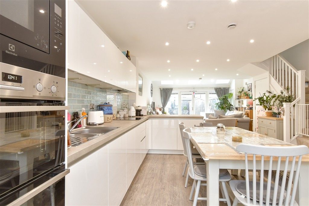 Property photo 2 of 10 Kitchen/ Living Area