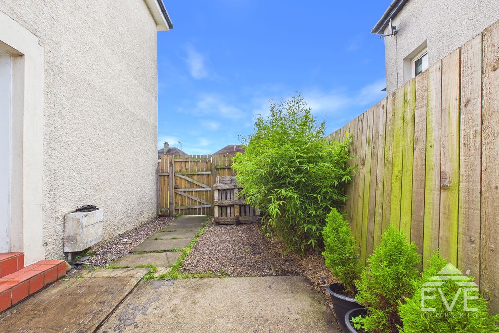 Property photo 2 of 34 Cam05526G0-Pr0193-Still027