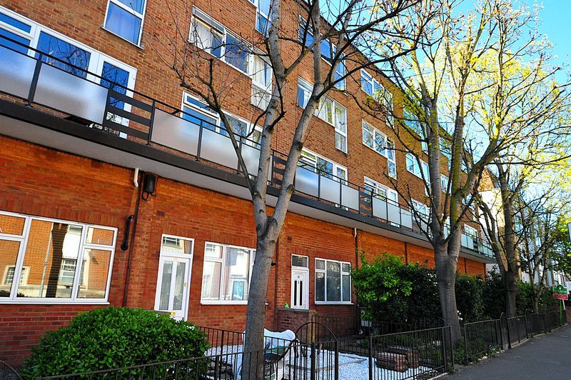 Property photo 3 of 10 Photo 4