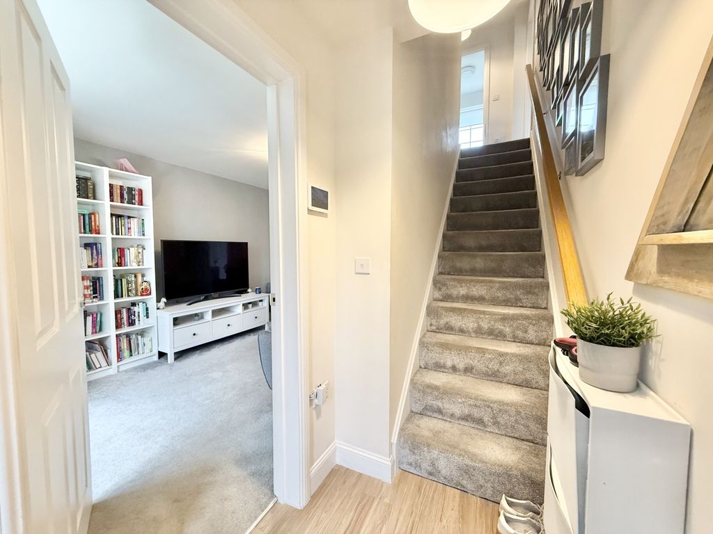 Property photo 2 of 21 Img_8576