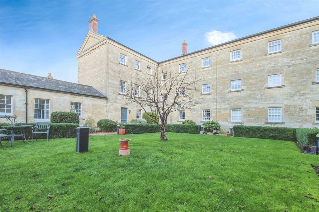 Property photo 2 of 16 Picture No. 04