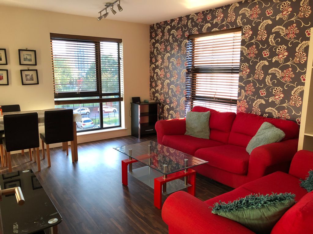 Property photo 2 of 14